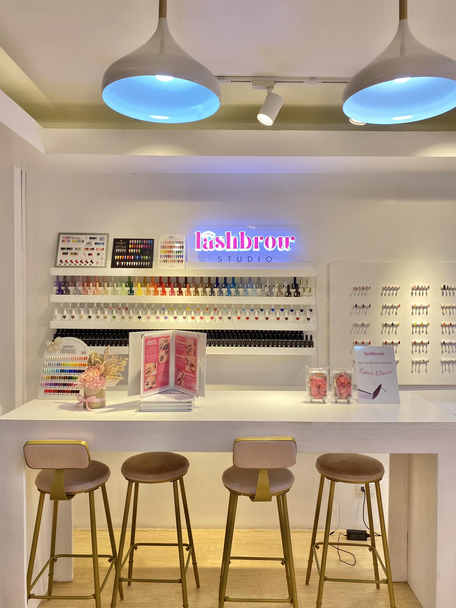 Salon Image
